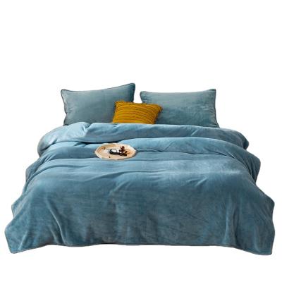 China Antistatic Super Soft Custom Made Flannel Fleece Comfortable Lightweight Soft 100% Soft Blanket for sale