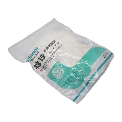 China 100% Pure Cotton Absorbent Cotton Balls for Medical Soft and Elastic Performance for sale