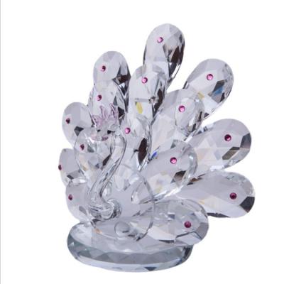 China Europe exquisite and elegant crystal handwork home decoration peacock crystal animal statue for sale