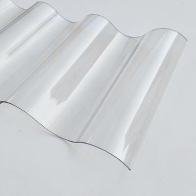 Chine Anti chaleur de feuille ondulée de polycarbonate de gel résistante pour le hangar vert de pièce de soleil de Hous à vendre