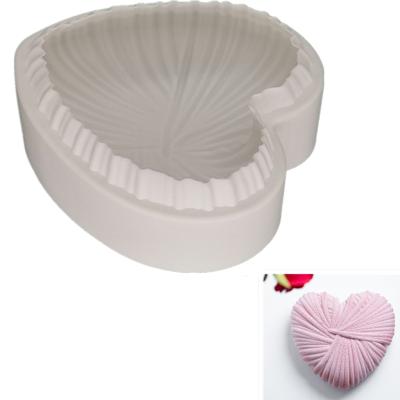 China Viable Food Grade Silicone Factory Wholesale Supplier Wool Heart Shape Cake Knitting Baking Molds for sale