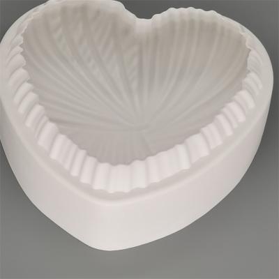 China Factory price viable reusable 3D heart shape wool knitting chocolate cake silicone molds for baking for sale