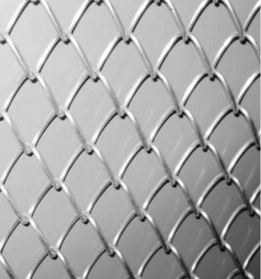 China PE Dipped Coating Privacy Chain Link Fence Mesh 2'' With Rust Resistance for sale