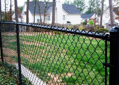 China Green PVC 4 Inch Chain Link Wire Mesh , Privacy Chain Link Sports Fence for sale