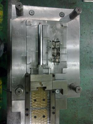 China Multi cavity injection moulding mould for Plastic Injection Product , mould for sale