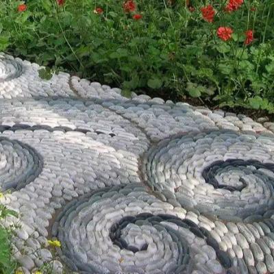 China Factory Supply Modern Garden Decoration Large Natural Pebbles for sale