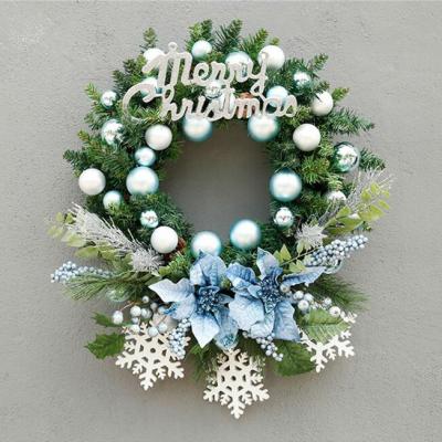 China 2019 Eco-friendly New Christmas Indoor Decoration Artificial Christmas Wreath With LED for sale