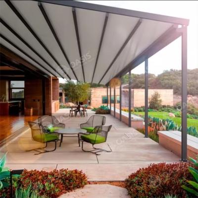 China Jardín exterior con techo retráctil Gazebo, Pergola de aluminio con dosel retráctil en venta