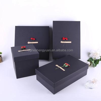 China Recycled Materials Customized Jewelry Box Handmade Cotton Filled Jewelry Gift Boxes for sale