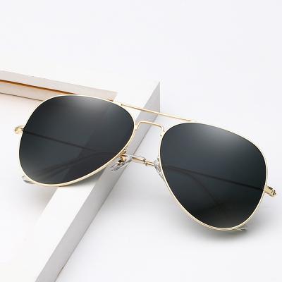 China 2021 Fashion DCOPTICAL Sunglasses Double Bridge Classic 2022 Fashion Trends Round Glass Lens Hot Sale Metal Pilot Sunglasses for sale