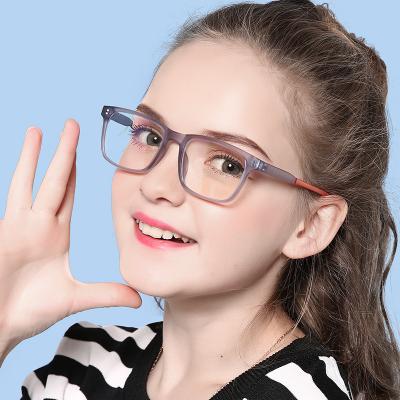 China Blue Anti Ray 2021 2022 High End Kids TR90 Kids Fashion Anti Blue Light Glasses Computer Blocking Glasses Frames Glasses With UV400 for sale