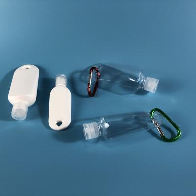 China Wholesale 50ml plastic alcohol keychain bottle spray flip cap bottles dispenser with keychain Te koop