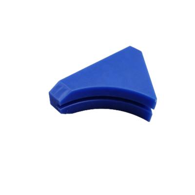 China UHMWPE China Manufacturer Truck Wear Resistant Lining Plastic UHMWPE Machined Parts for sale