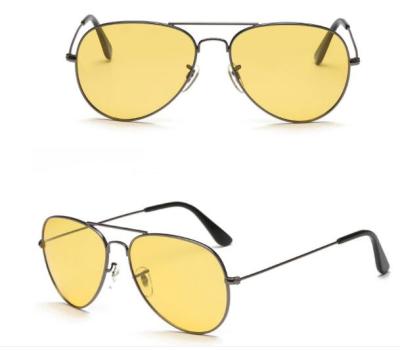 China Driving Glass Day Use Alloy Sight Yellow Anti-Glare Polarized Glass Driving Mirrored Glass Sunglasses For Women Men for sale