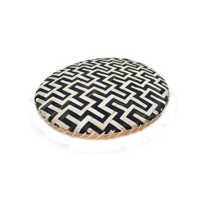 China 100% Handmade Round Chinese Flat Trays Woven Displays Tray Bamboo Wall Decor Storage Baskets Sieve Basket for sale