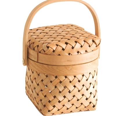 China Sustainable Handheld Woven Natural Flower Basket Wood Waste Debris Storage Mini Basket With Lid For Bedroom for sale