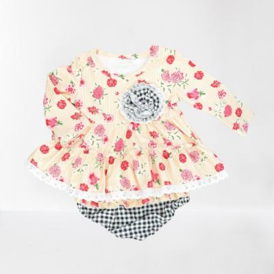 China Casual Hot Sale Baby Outfits Floral and Buffalo Plaid Swing Top and Ruffle Bloomers Girls Dress Sets for sale