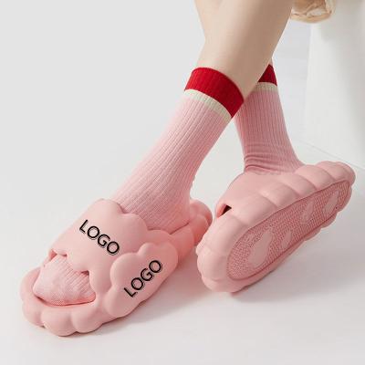 China Fashion Trend Logo Pink Cloud Home Pillow Slipper Cushion Beach Slippers EVA Foam Cloud Slides Custom Sneakers For Women Men for sale