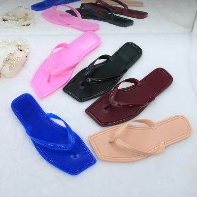 China Newest Style 2022 Latest Fashion Trend Lady Footwear PVC Flip Flops For Women Jelly Slippers Summer Ladies Flip Flop Sandals Girl Beach for sale