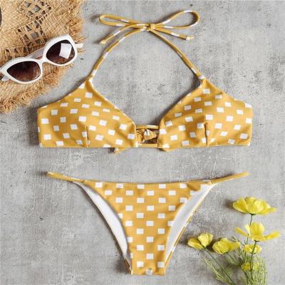 China 3Colors Non-toxic Wholesale Running Knot Front Cut Out Swimwear Double Striped Fabric Lady Cut Bikini for sale