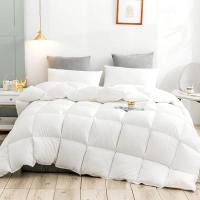 China TOPGREEN Soft Warm White Comforter Covering Hotel And Home Luxury Cotton Fabric Duck Goose Feather Down Quilt Duvet Quilt for sale