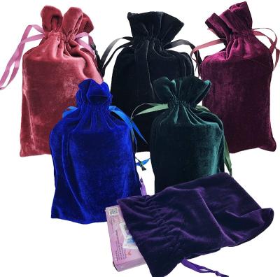 China Recyclable Custom Drawstring Pouch Gift Bag Wedding Party Favor Jewelry Velvet Velvet Packaging Bags Wholesale for sale