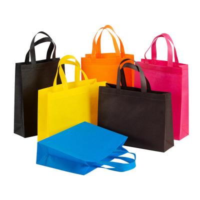 China Recyclable Logo Grocery Non Woven Bag Hot Selling Promotional Custom Nonwoven Bag for sale