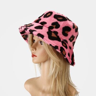 China Fashion Winter Leopard Printed Faux Fur Bucket Hats Soft Velvet Fisherman Hats Women Fluffy Outdoor Warm Cap for sale