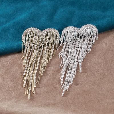 China ALLOY Fashion Cup Chain Decorative Heart Shaped Tassel Brooches And Pins for sale