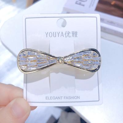 China Newest Fashion Fashion Crystal Hair Ornament Wholesale Geometric Hairpins Headwear Hair Clip for sale