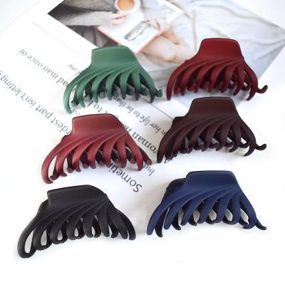 China High Quality Nylon Hair Claw Clip Summer Dish Hair Jaw Clips Hairdressing Hook Environmental Friendly Hair Claw Clip for sale