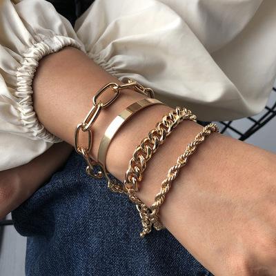 China New CLASSIC exaggerated thick Amazon alloy chain bracelet women fashion simple gold bangle bracelet for sale