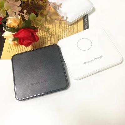 China Smart Phone Wireless Charger Support Hot Phone Good Quality 15W Fast Charging Mobile Phone Charging Fast Wireless Chargers Pad On Sale for sale