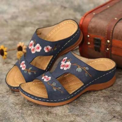 China Cushioning Ladies Sandals Women High Heel Shoes Comfortable Luxury PU Cutout Leather Flower Embroidered Women Summer Sandals Slippers for sale