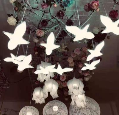 China Romantic Acrylic Candlelight Ceiling Lamp Lighting Birds Led Seagulls Chandelier Decoration Light For Wedding for sale