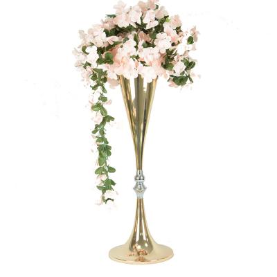 China Wedding decoration trumpet metal flower vase wedding centerpiece table vase for wedding decoration for sale