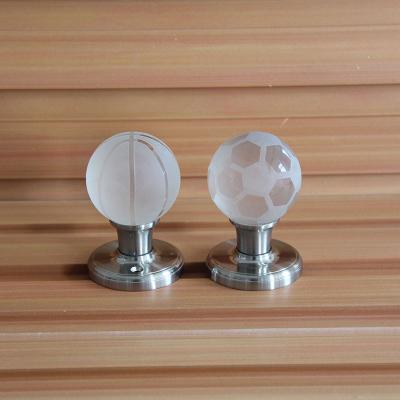 China Modern multifunctional door hardware, cheap door knobs, furniture door handle original for sale