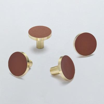 China Modern Wholesale Custom Logo Furniture Handles Modern Solid Brass Cabinet Pull Brass Door Knob For Cabinet Drawer Leather Pull for sale