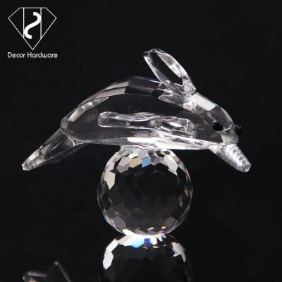 China High Quality Europe Crystal Wedding Party Favors, K9 Crystal Cute Dog, Crystal Cute Dolphin Wedding Favors Gifts for sale