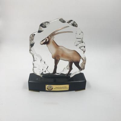 China India Crystal Award for Qatar, Qatari Crystal Antelope Crystal Trophy Card Crystal Trophy for sale