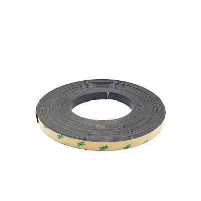 China Durable Flexible Rubber Magnetic Strip with TESA Strip for sale