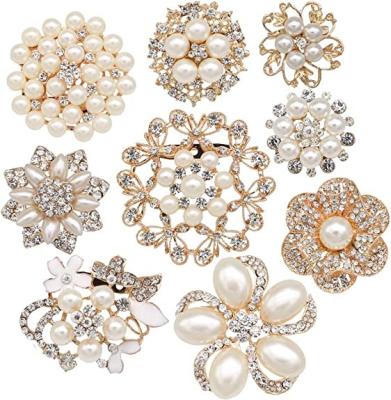 China Knitting Brooch Kit Set Crystal Wedding Bouquet Pearl Women Head Warmer Hat Winter Big Glomart Brooch 9pcs Lot Luxury Brooches Rose Gold-Tone Rhinestone for sale