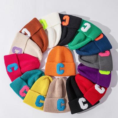 China COMMON Custom Unisex Beanies Multicolor Beanie Winter Beanie Hat Knitted Hat for Men and Women for sale