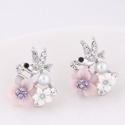 China Vintage China Factory Wholesale Price Alloy Crystal Flower Earrings Diamond Bird Earrings for sale