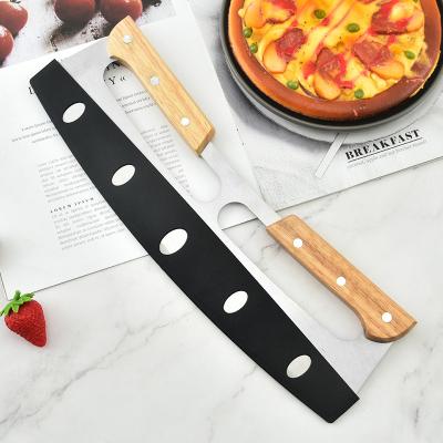 China Customized Viable Stainless Steel Pizza Cutter Knife With Wooden Handle Pizza Divider Kitchen Accessories for sale