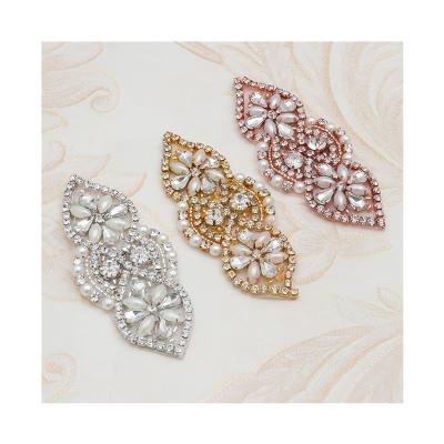 China Diamond Rhinestone Applique Popular On Bridal Wedding Dressing for sale