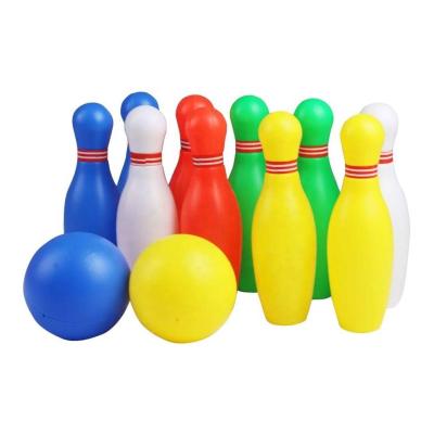 China Wholesale Educational Funny Mini Bowling Set 10 Pcs Toy Bowling Pins Indoor Outdoor Game With 2 Balls Sports Toys For Kids for sale