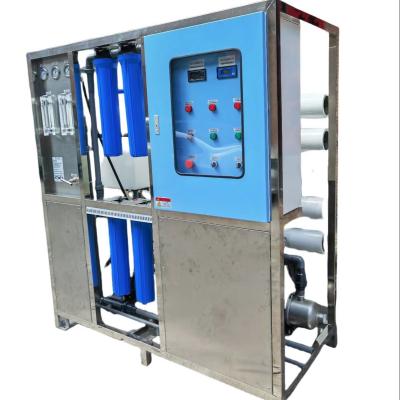 China Automatische ontzouten waterfiltratie-installatie Waterproductie 0,8 ton/uur Te koop