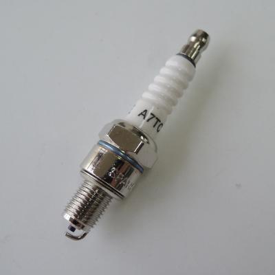 China Motorcycle Parts Ignition Spark Plug A7TC, C7HSA CBR for sale