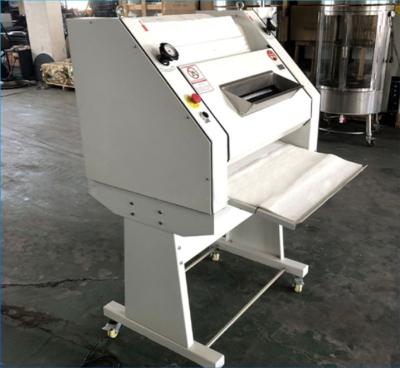 China Accurate Grasp Of Baking Temperature Intelligent Temperature Control Baguette Forming Machine for sale